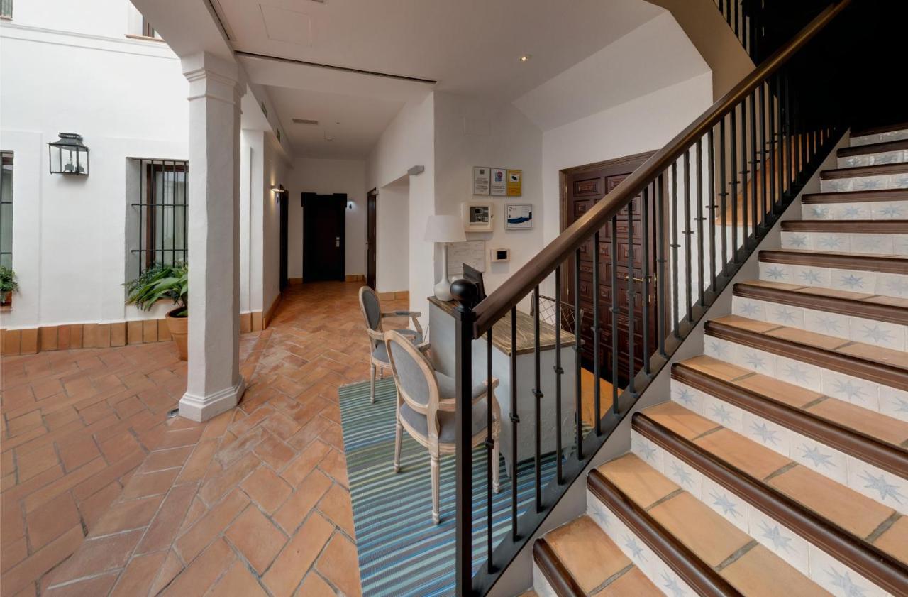 סביליה Suites Murillo Catedral מראה חיצוני תמונה