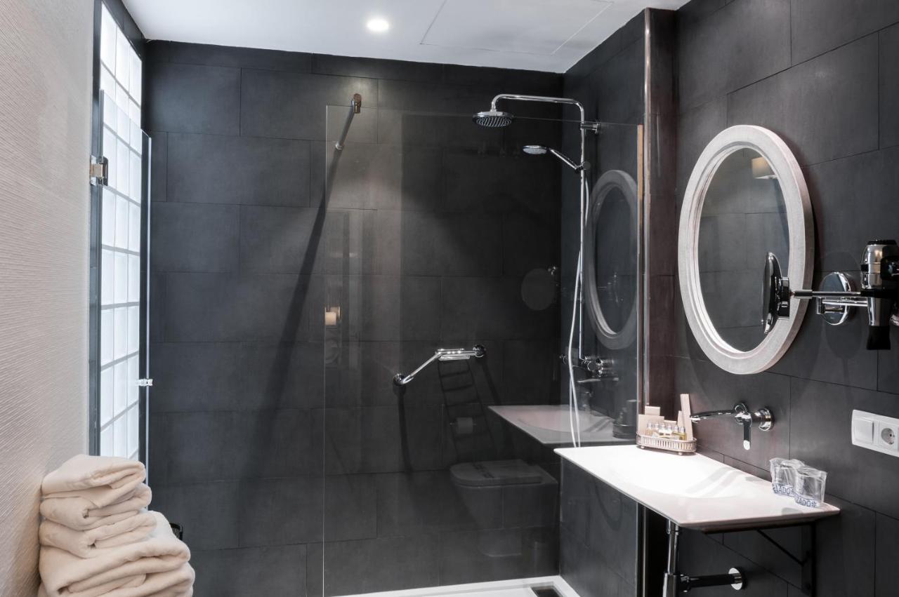 סביליה Suites Murillo Catedral מראה חיצוני תמונה