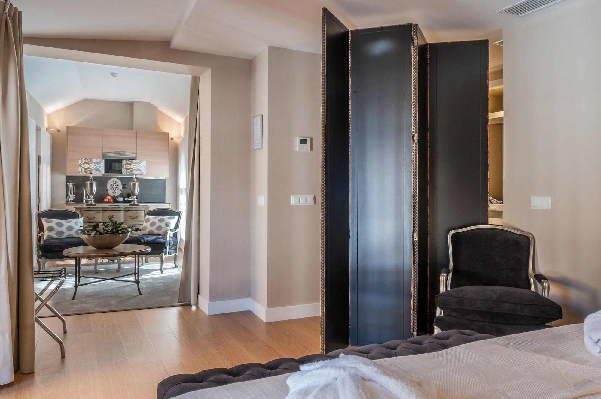 סביליה Suites Murillo Catedral מראה חיצוני תמונה
