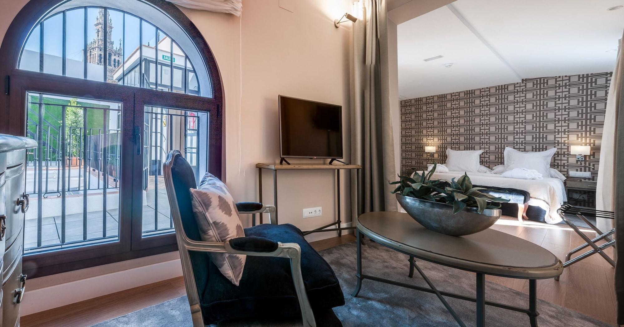 סביליה Suites Murillo Catedral מראה חיצוני תמונה