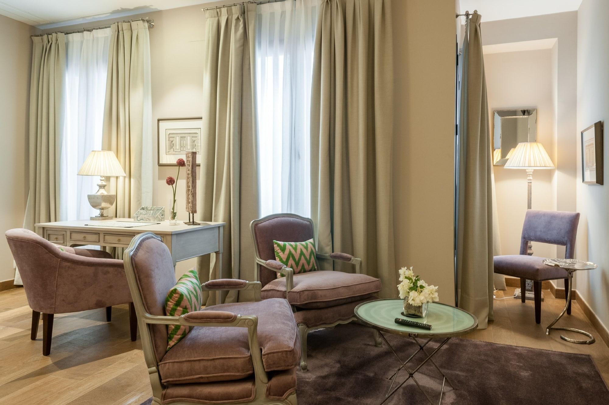 סביליה Suites Murillo Catedral מראה חיצוני תמונה