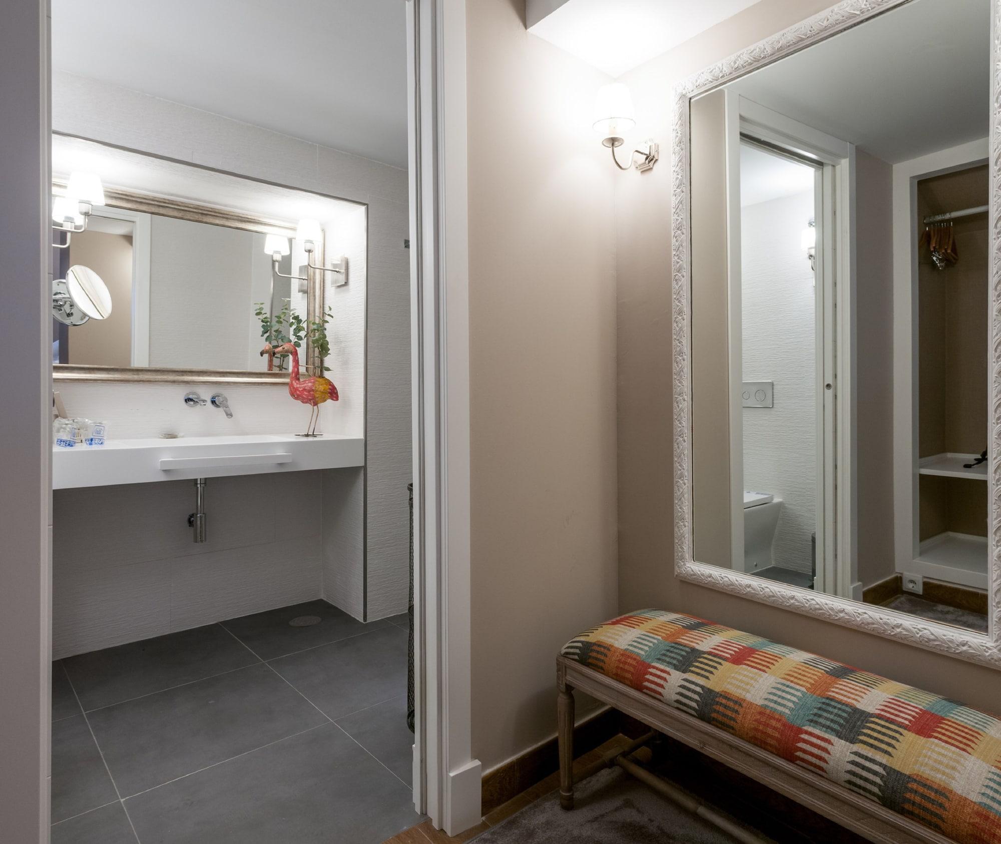 סביליה Suites Murillo Catedral מראה חיצוני תמונה