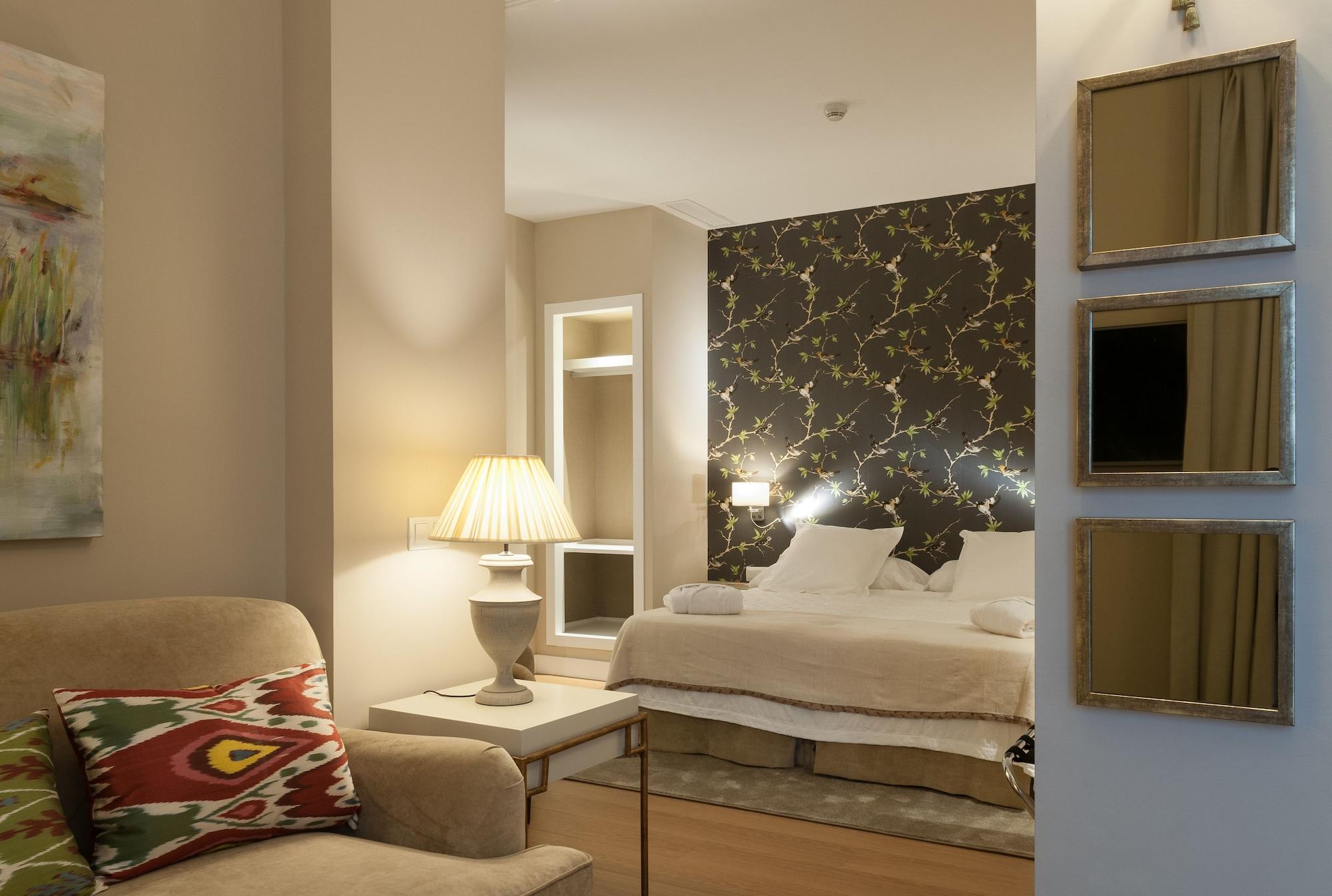 סביליה Suites Murillo Catedral מראה חיצוני תמונה
