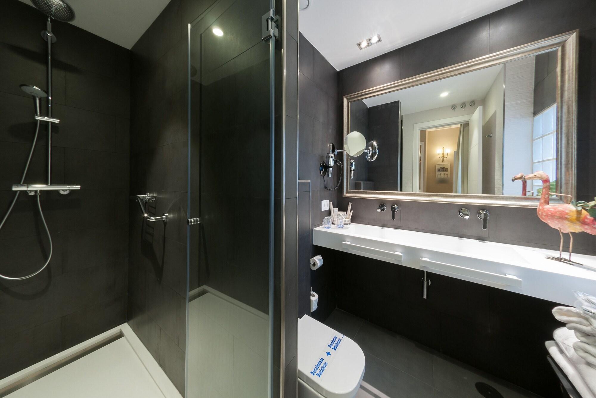 סביליה Suites Murillo Catedral מראה חיצוני תמונה
