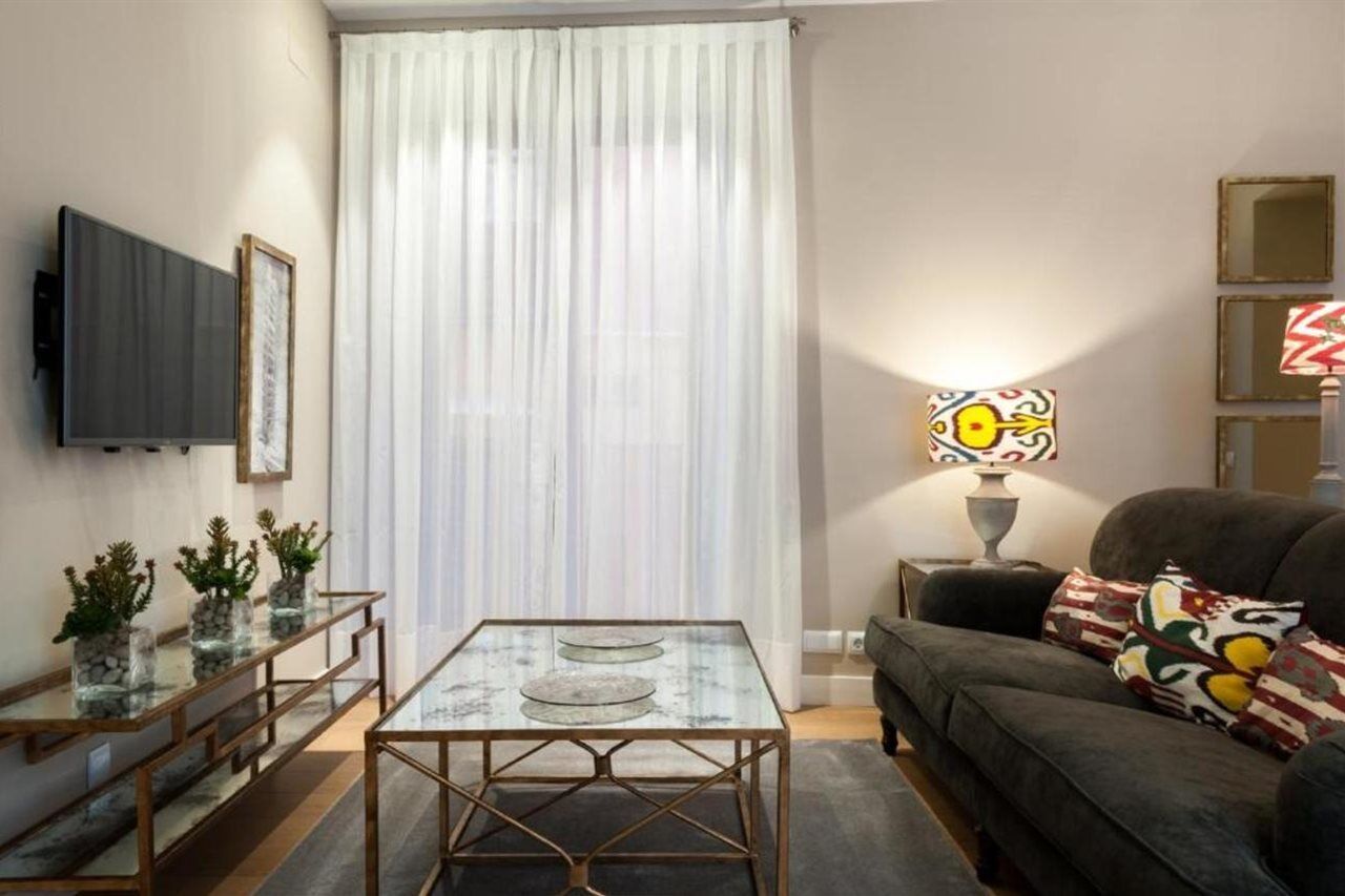 סביליה Suites Murillo Catedral מראה חיצוני תמונה